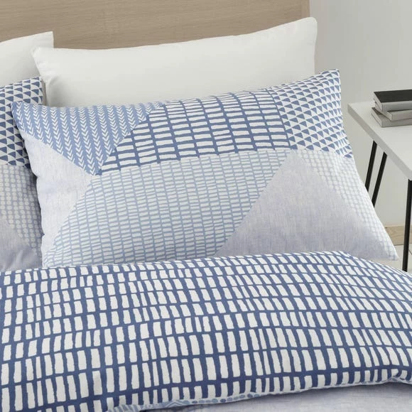 Best Pirce 👏 Catherine Lansfield Catherine Lansfield Larsson Geo Blue Duvet Cover and Pillowcase Set 🤩 - Image 2