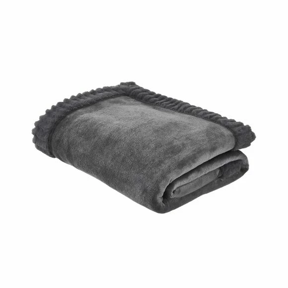 Brand new 😀 Catherine Lansfield Catherine Lansfield Faux Velvet 150cm x 200cm Throw 🔔 - Image 2