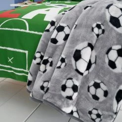 Budget ๐ฅ Catherine Lansfield Catherine Lansfield Football Blanket Grey ๐
