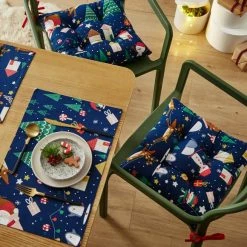 Wholesale 🎁 Catherine Lansfield Catherine Lansfield Set of 2 Santa's 🎁 Christmas Wonderland Seat Pads 🧨